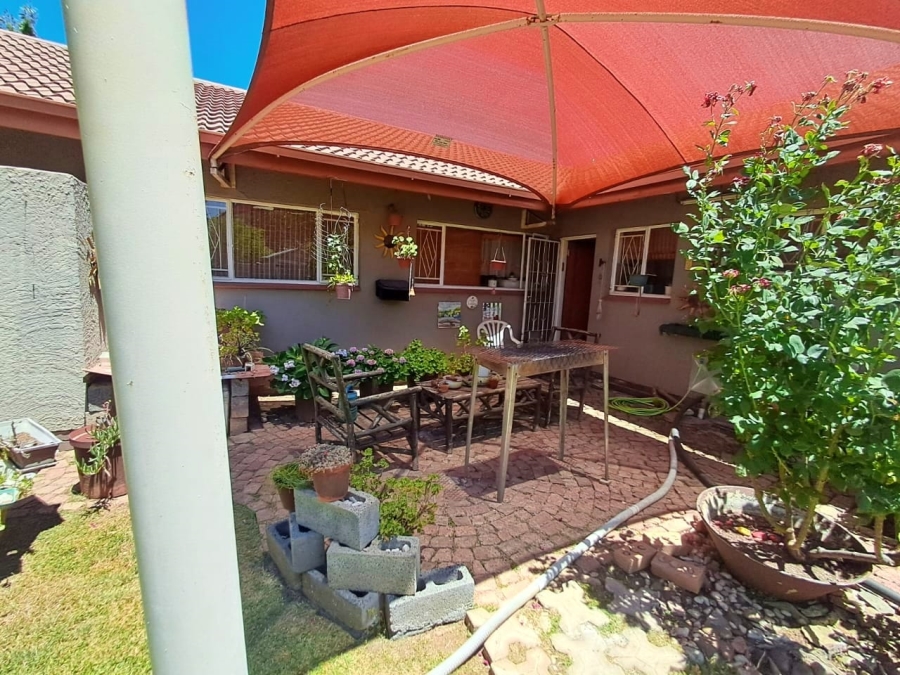 4 Bedroom Property for Sale in Fichardt Park Free State